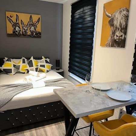 Central London Studio 1Bedroom Екстериор снимка