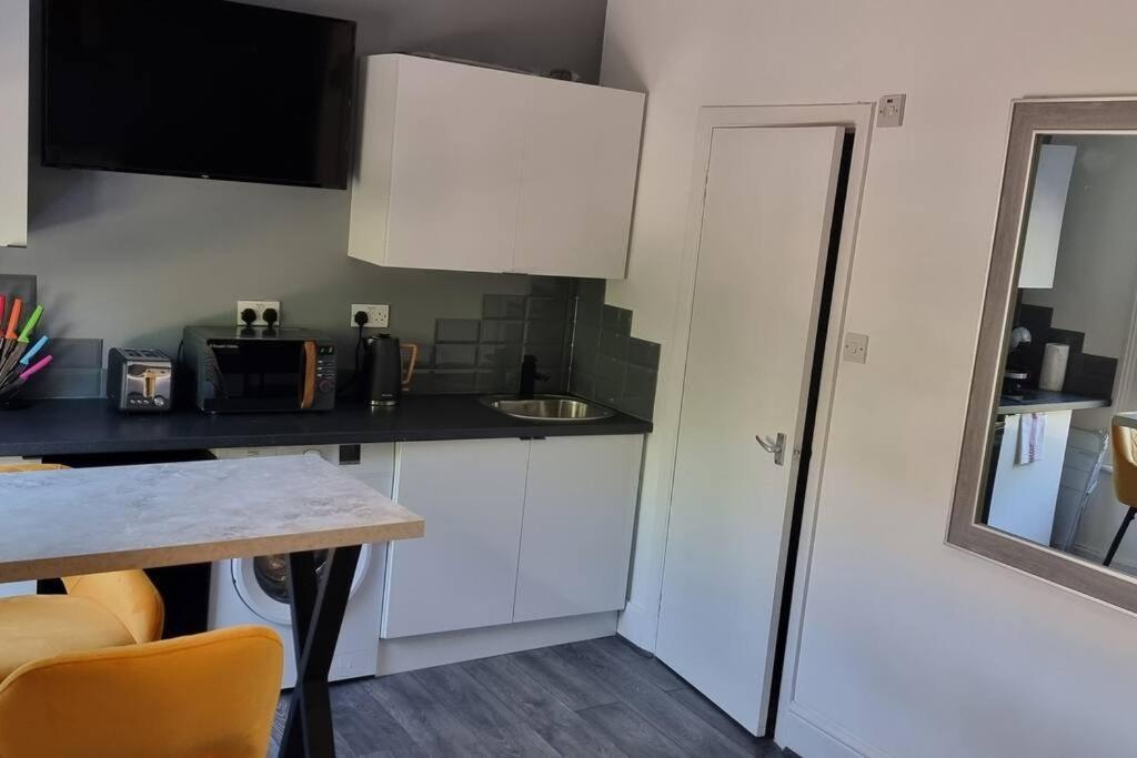 Central London Studio 1Bedroom Екстериор снимка