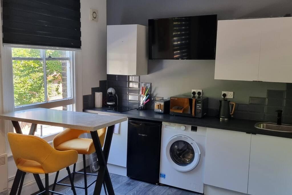 Central London Studio 1Bedroom Екстериор снимка
